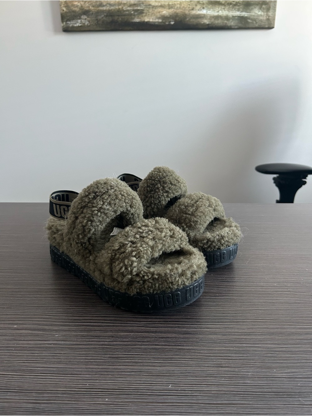 UGG Fluff Sandal in Olive Green